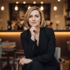 Dr Agnieszka Bednarczyk-Płachta